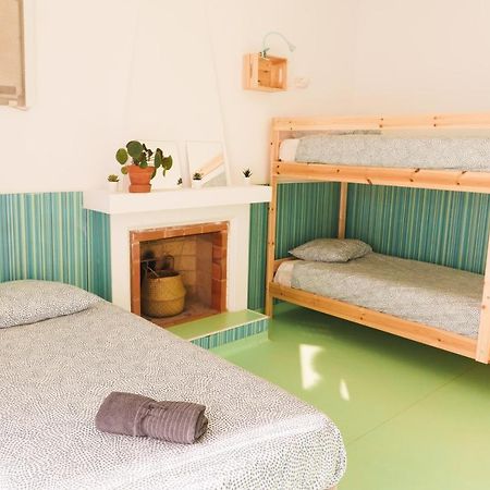 Hospedium Hostel Republica Surf House Ericeira Esterno foto